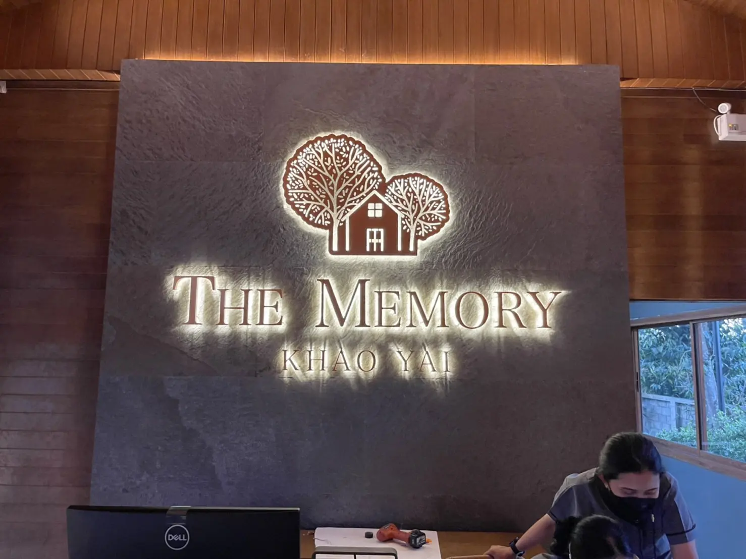ป้ายโรงแรม (Hotel Sign) 31