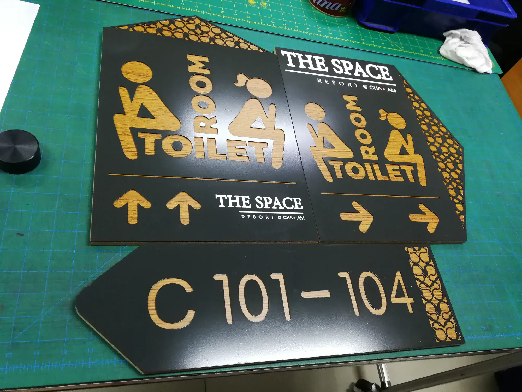 ป้ายโรงแรม (Hotel Sign) 58