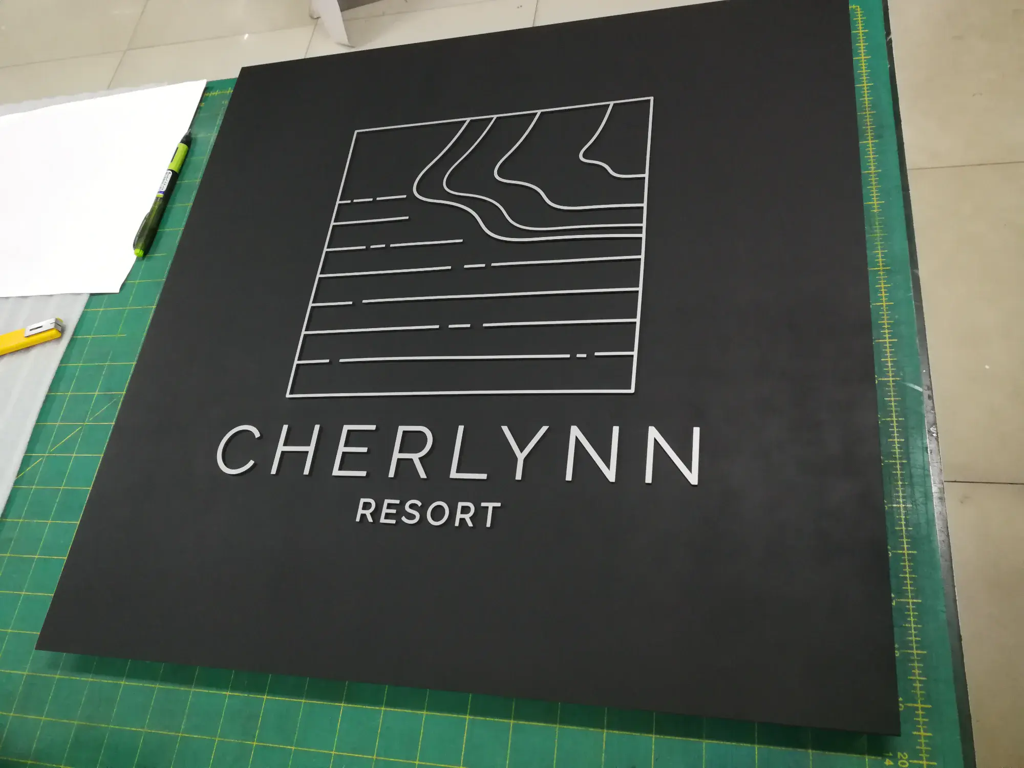 ป้ายโรงแรม (Hotel Sign) 14